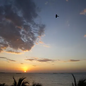 Apartamento Con Playa Privada Y Piscina Santa Marta (Magdalena)